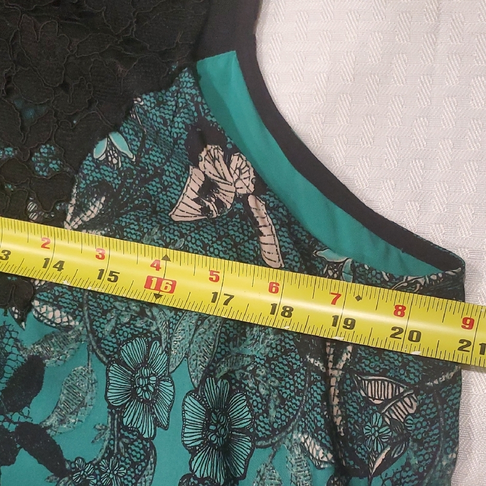 Maeve Chic Black and Green Floral Dress - Picture 12 of 16